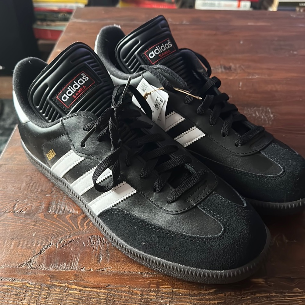 Men’s adidas samba classic